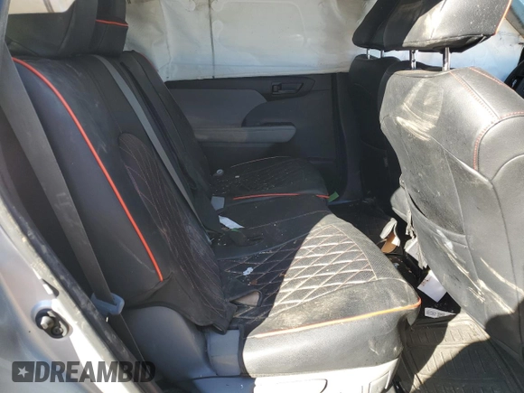 2020 Toyota Highlander L z VIN 5TDCZRAH4LS506413, wystawiony jako Copart lot #46487365 z przebiegiem 115 612 mil mil oraz Szkoda całkowita • Salvage title. Historia ofert i sprzedaży dostępna na DreamBid. Obrazek 10.