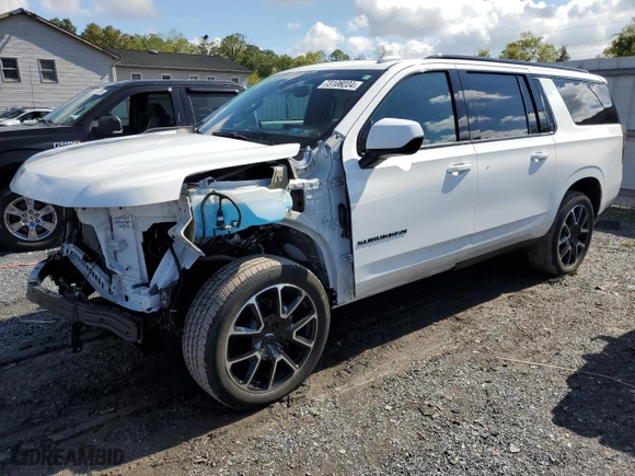 2021 Chevrolet Suburban RST with VIN 1GNSKEKD1MR390115, listed as a Copart auction lot 73106224 with 51,308 mi miles and Salvage Title. Bid and sale history available at carsss.com. Image 1.