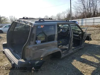 1998 Jeep Grand Cherokee Laredo with VIN 1J4GZ58S5WC160674, listed as a Copart auction lot 48608715 with 0 mi miles and Clean Title. Bid and sale history available at carsss.com. Image 3.