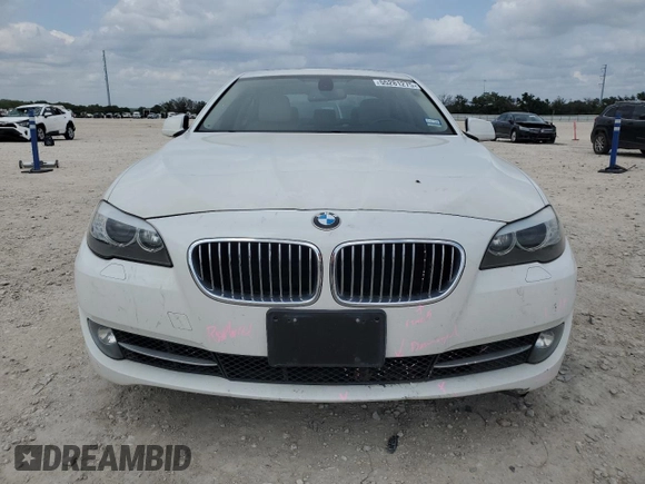 2012 BMW 5 Series 528i xDrive with VIN WBAXH5C50CDW06761, listed as a Copart auction lot 55281275 with 87,871 mi miles and Clean Title. Bid and sale history available at DreamBid. Image 5.