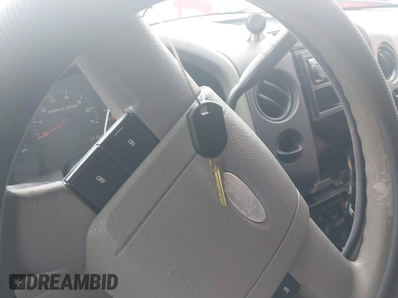 2006 Ford F-150 XLT with VIN 1FTRW12W86KD06941, listed as a IAAI auction lot 42148518 with 244,756 mi miles and . Bid and sale history available at DreamBid. Image 11.