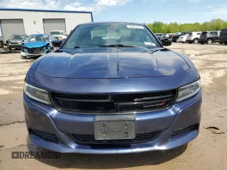 2015 Dodge Charger SXT z VIN 2C3CDXJG6FH837396, wystawiony jako Copart lot #56969455 z przebiegiem 151 864 mil mil oraz Szkoda całkowita • Salvage title. Historia ofert i sprzedaży dostępna na DreamBid. Obrazek 5.