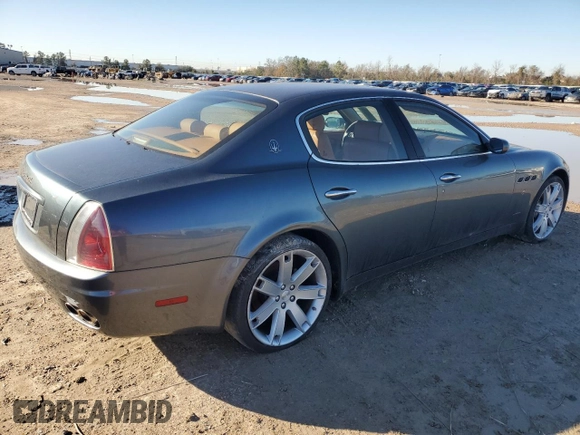 2006 Maserati Quattroporte z VIN ZAMCE39A860026491, wystawiony jako Copart lot #43785435 z przebiegiem 65 168 mil mil oraz Czysty tytuł • Clean title. Historia ofert i sprzedaży dostępna na DreamBid. Obrazek 3.