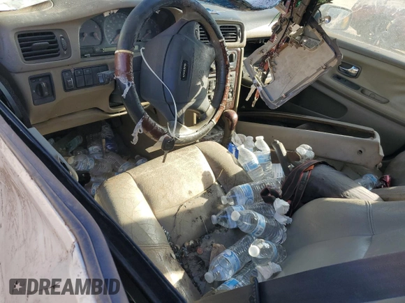 2000 Volvo S70 с VIN YV1LS61J7Y2632876, выставлен на аукционе Copart как лот 43056285 с пробегом Не указан миль и Списание • Salvage title. История ставок и продаж доступна на DreamBid. Изображение 8.
