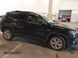 2024 Jeep Compass Latitude с VIN 3C4NJDBN3RT175331, выставлен на аукционе IAAI как лот 41933091 с пробегом 10 997 миль миль и . История ставок и продаж доступна на DreamBid. Изображение 14.