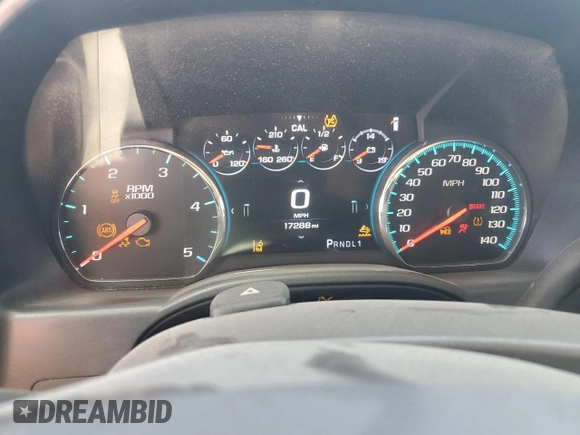 2018 GMC Sierra 2500HD Denali z VIN 1GT12UEY6JF101420, wystawiony jako Copart lot #55831995 z przebiegiem 17 288 mil mil oraz Czysty tytuł • Clean title. Historia ofert i sprzedaży dostępna na DreamBid. Obrazek 9.