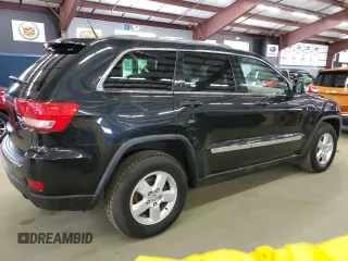 2011 Jeep Grand Cherokee Laredo with VIN 1J4RR4GG9BC521723, listed as a Copart auction lot 64126795 with 198,145 mi miles and Clean title. Bid and sale history available at DreamBid. Image 3.