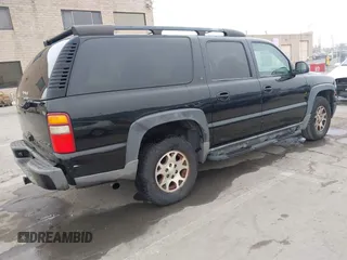2002 Chevrolet Suburban Z71 with VIN 3GNFK16T12G354322, listed as a IAAI auction lot 41646865 with 229,700 mi miles. Bid and sale history available at carsss.com. Image 4.