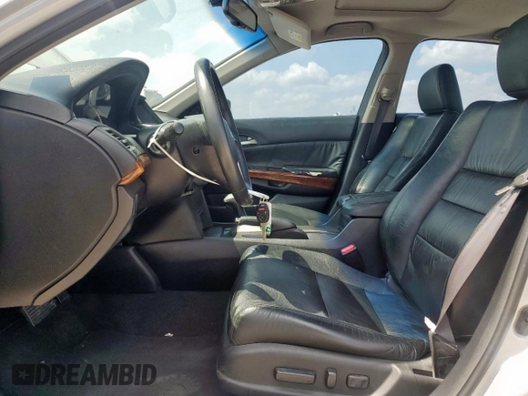 2012 Honda Accord EX-L z VIN 1HGCP3F80CA015122, wystawiony jako Copart lot #58347255 z przebiegiem 146 070 mil mil oraz Szkoda całkowita • Salvage title. Historia ofert i sprzedaży dostępna na DreamBid. Obrazek 7.
