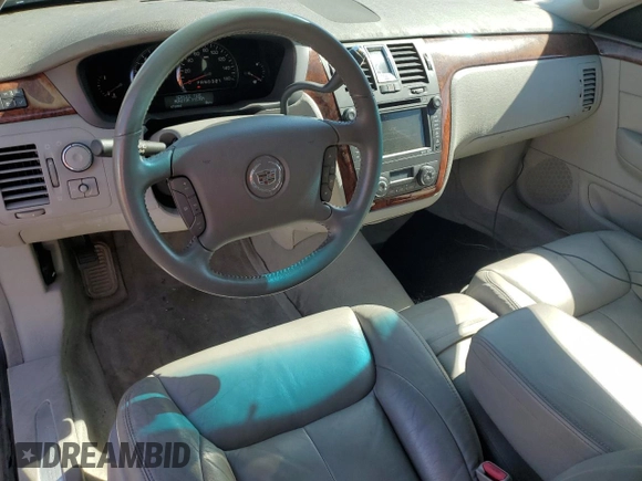 2006 Cadillac DTS Professional z VIN 1GEEH96Y66U550005, wystawiony jako Copart lot #74721504 z przebiegiem 47 120 mil mil oraz Tytuł czysty. Historia ofert i sprzedaży dostępna na DreamBid. Obrazek 8.