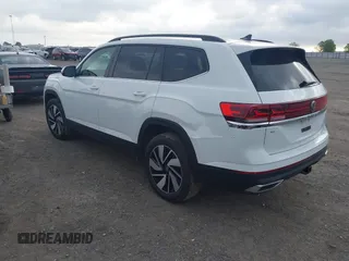 2025 Volkswagen Atlas SE with VIN 1V2HR2CAXSC505813, listed as a IAAI auction lot 42149407 with 19,160 mi miles and . Bid and sale history available at DreamBid. Image 3.