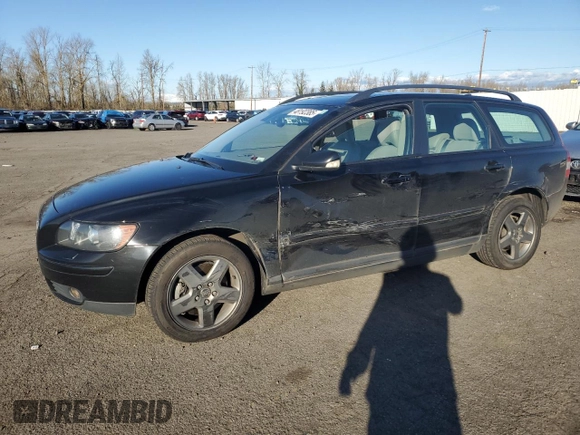 2006 Volvo V50 2.5L Turbo with VIN YV1MJ682462205500, listed as a Copart auction lot 48192385 with 157,707 mi miles and Salvage Title. Bid and sale history available at carsss.com. Image 1.