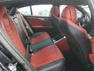 2020 BMW 8 Series 840i z VIN WBAGV4C0XLCD97822, wystawiony jako Copart lot #52265065 z przebiegiem Nie podano mil oraz Tytuł czysty. Historia ofert i sprzedaży dostępna na DreamBid. Obrazek 10.