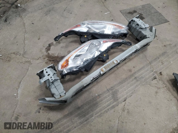 2018 Ford Transit Connect XLT с VIN NM0GE9F70J1353064, выставлен на аукционе Copart как лот 83627244 с пробегом 61 025 миль миль и Списание • Salvage title. История ставок и продаж доступна на DreamBid. Изображение 13.