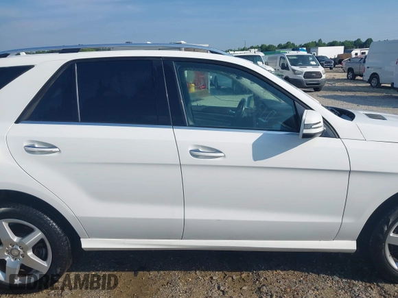 2015 Mercedes-Benz M 350 with VIN 4JGDA5HB8FA555696, listed as a IAAI auction lot 42156465 with 92,660 mi miles and . Bid and sale history available at DreamBid. Image 13.