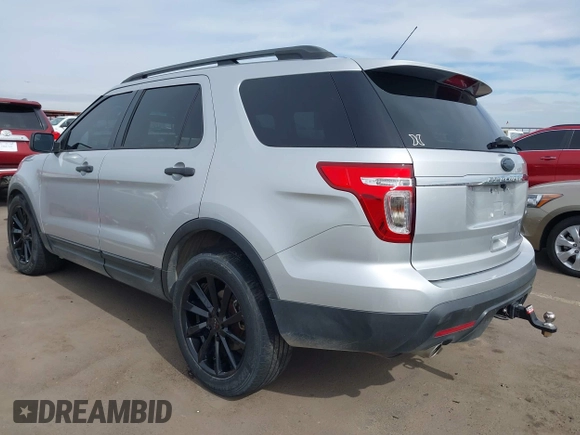 2014 Ford Explorer with VIN 1FM5K8B81EGC14622, listed as a IAAI auction lot 41570872 with 187,158 mi miles and . Bid and sale history available at carsss.com. Image 3.