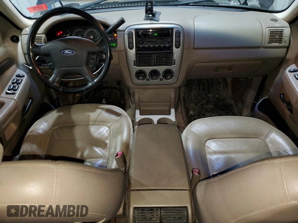 2003 Ford Explorer XLT z VIN 1FMZU63K53UA97216, wystawiony jako Copart lot #42324885 z przebiegiem 200 290 mil mil oraz Szkoda całkowita • Salvage title. Historia ofert i sprzedaży dostępna na DreamBid. Obrazek 8.