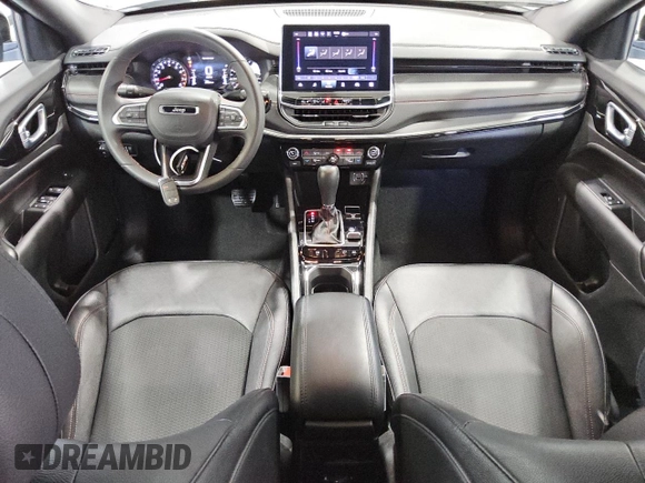 2024 Jeep Compass Trailhawk with VIN 3C4NJDDN5RT149827, listed as a Copart auction lot 55865465 with 31,565 mi miles and Clean title. Bid and sale history available at DreamBid. Image 8.