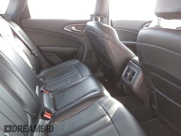 2016 Chrysler 200 C with VIN 1C3CCCCB3GN147174, listed as a IAAI auction lot 41600068 with 102,551 mi miles and . Bid and sale history available at DreamBid. Image 8.