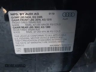 2019 Audi Q5 Premium Plus with VIN WA1BNAFY7K2051011, listed as a IAAI auction lot 41403581 with 1 mi miles. Bid and sale history available at carsss.com. Image 9.