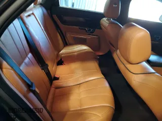 2014 Jaguar XJ with VIN SAJWA2GTXEMV72147, listed as a Copart auction lot 44854485 with 103,814 mi miles and Salvage Title. Bid and sale history available at DreamBid. Image 10.