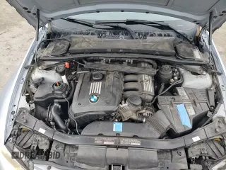 2010 BMW 3 Series 328i с VIN WBAWV1C52AP123541, выставлен на аукционе Copart как лот 86544454 с пробегом 192 952 миль миль и Чистый • Clean title. История ставок и продаж доступна на DreamBid. Изображение 13.