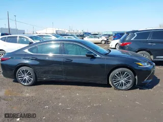 2024 Lexus ES with VIN 58ADZ1B11RU182353, listed as a IAAI auction lot 41767604 with 20,825 mi miles. Bid and sale history available at carsss.com. Image 13.