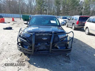 2020 Ford Police Interceptor с VIN 1FM5K8AC3LGC67776, выставлен на аукционе IAAI как лот 41223515 с пробегом 58 036 миль миль и . История ставок и продаж доступна на DreamBid. Изображение 6.
