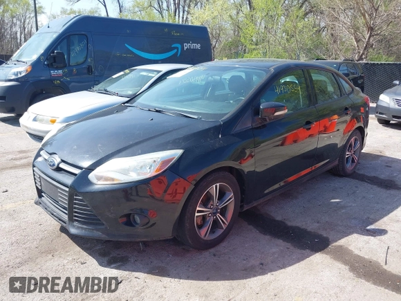 2014 Ford Focus SE with VIN 1FADP3F26EL223601, listed as a IAAI auction lot 41930554 with 190,275 mi miles. Bid and sale history available at carsss.com. Image 2.