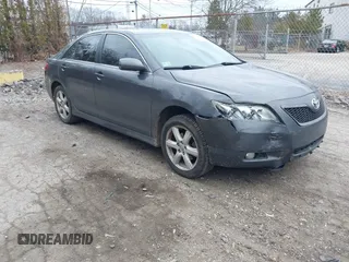 2009 Toyota Camry with VIN 4T1BE46K39U394265, listed as a IAAI auction lot 41690566 with 212,271 mi miles. Bid and sale history available at carsss.com. Image 1.