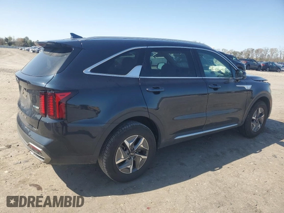 2021 Kia Sorento S with VIN KNDRG4LG6M5024265, listed as a Copart auction lot 51351755 with 66,871 mi miles and Salvage title. Bid and sale history available at DreamBid. Image 3.