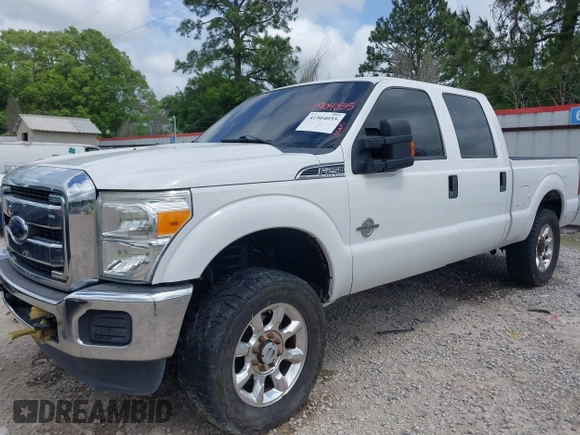2014 Ford Super Duty F-250 SRW XL with VIN 1FT7W2BT5EEA34333, listed as a IAAI auction lot 41904055 with 200,348 mi miles. Bid and sale history available at carsss.com. Image 6.