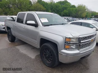 2015 Chevrolet Silverado 1500 LT with VIN 3GCUKREH6FG334200, listed as a IAAI auction lot 41953563 with 201,177 mi miles. Bid and sale history available at carsss.com. Image 1.