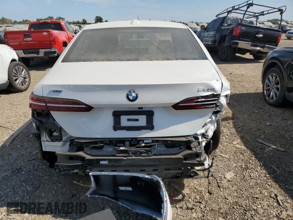 2024 BMW 5 Series 530i xDrive с VIN WBA53FJ00RCP20115, выставлен на аукционе Copart как лот 71083904 с пробегом 2 043 миль миль и Списание • Salvage title. История ставок и продаж доступна на DreamBid. Изображение 6.