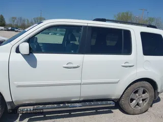 2011 Honda Pilot EX-L with VIN 5FNYF4H69BB091503, listed as a IAAI auction lot 42103011 with 246,816 mi miles and . Bid and sale history available at carsss.com. Image 14.