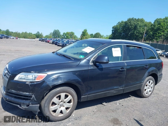 2007 Audi Q7 Premium with VIN WA1BY74L57D089303, listed as a IAAI auction lot 42589432 with 177,000 mi miles and . Bid and sale history available at DreamBid. Image 6.