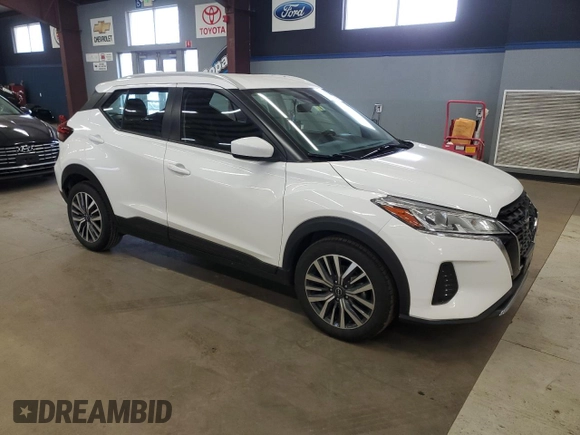 2022 Nissan Kicks SV with VIN 3N1CP5CV9NL523317, listed as a Copart auction lot 52853945 with 100,024 mi miles and Clean Title. Bid and sale history available at DreamBid. Image 4.