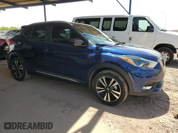2019 Nissan Kicks SV z VIN 3N1CP5CU6KL514304, wystawiony jako Copart lot #58435575 z przebiegiem 127 966 mil mil oraz Szkoda całkowita • Salvage title. Historia ofert i sprzedaży dostępna na DreamBid. Obrazek 4.
