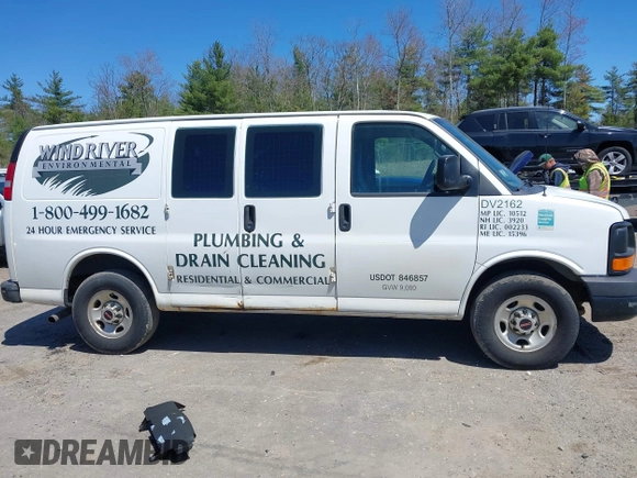 2016 GMC Savana Cargo with VIN 1GTW7AFF4G1182927, listed as a IAAI auction lot 42166124 with 338,197 mi miles. Bid and sale history available at carsss.com. Image 14.
