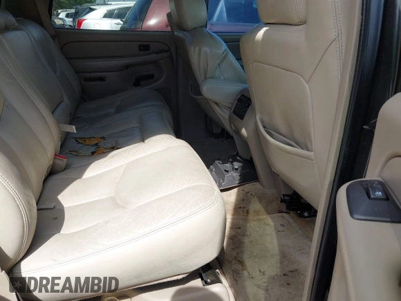 2004 Chevrolet Tahoe LS with VIN 1GNEC13ZX4R235320, listed as a IAAI auction lot 42262713 with 249,011 mi miles and . Bid and sale history available at DreamBid. Image 8.