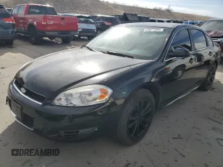 2014 Chevrolet Impala Limited Police Police with VIN 2G1WD5E33E1150056, listed as a Copart auction lot 43977395 with 124,172 mi miles and Salvage Title. Bid and sale history available at carsss.com. Image 1.