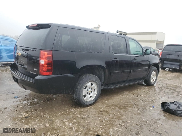 2010 Chevrolet Suburban LS with VIN 1GNUKHE37AR202562, listed as a Copart auction lot 47795755 with 445,593 mi miles and Clean Title. Bid and sale history available at carsss.com. Image 3.
