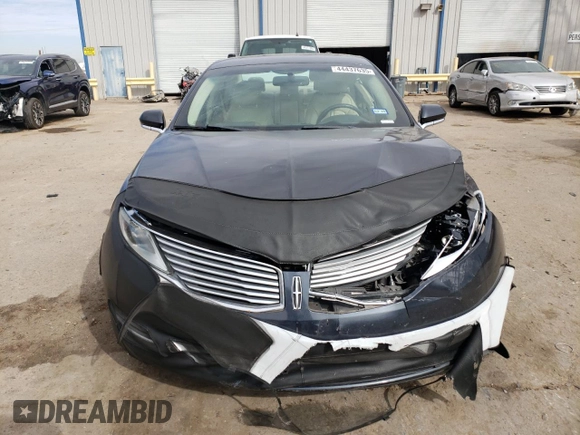 2014 Lincoln MKZ with VIN 3LN6L2G94ER804483, listed as a Copart auction lot 44437635 with 167,796 mi miles and Salvage Title. Bid and sale history available at DreamBid. Image 5.
