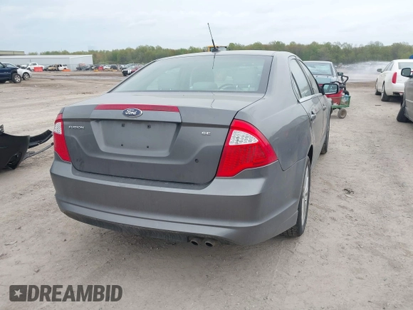 2012 Ford Fusion SE with VIN 3FAHP0HAXCR281729, listed as a IAAI auction lot 42147775 with 112,303 mi miles and . Bid and sale history available at carsss.com. Image 4.