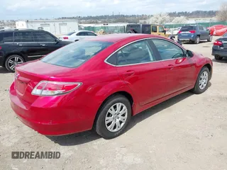2013 Mazda 6 i Sport with VIN 1YVHZ8BH8D5M04788, listed as a IAAI auction lot 41932156 with 175,988 mi miles. Bid and sale history available at carsss.com. Image 4.