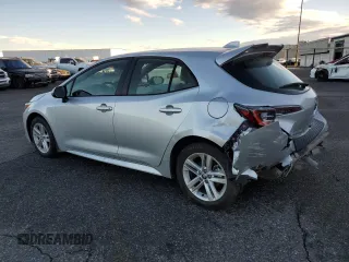 2022 Toyota Corolla Hatchback SE with VIN JTNB4MBE0N3167361, listed as a Copart auction lot 85348054 with 36,209 mi miles and Salvage Title. Bid and sale history available at carsss.com. Image 2.