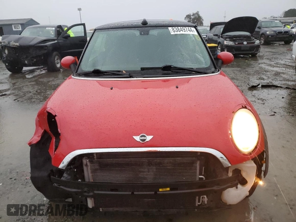2009 MINI Convertible with VIN WMWMR33539TU96291, listed as a Copart auction lot 83849744 with 65,056 mi miles and Salvage title. Bid and sale history available at DreamBid. Image 5.