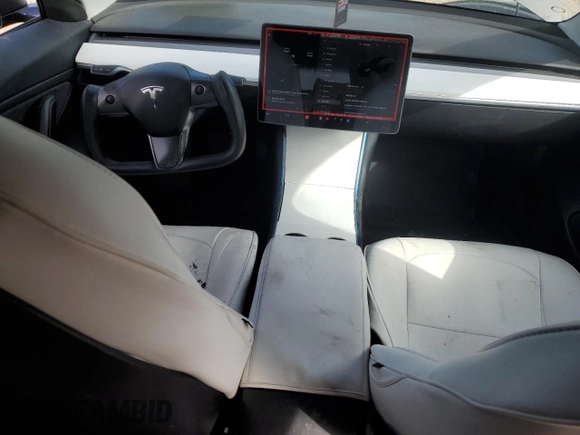 2018 Tesla Model 3 Long Range Battery z VIN 5YJ3E1EB1JF085139, wystawiony jako Copart lot #46888915 z przebiegiem 158 435 mil mil oraz Szkoda całkowita • Salvage title. Historia ofert i sprzedaży dostępna na DreamBid. Obrazek 8.