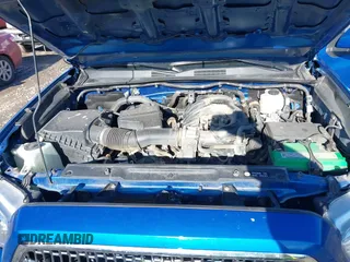 2017 Toyota Tacoma SR5 with VIN 5TFCZ5AN9HX065765, listed as a IAAI auction lot 41652944 with 82,590 mi miles and . Bid and sale history available at DreamBid. Image 10.