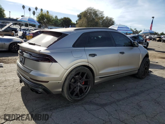 2023 Audi SQ8 Premium Plus z VIN WA1AWBF18PD046333, wystawiony jako Copart lot #81616984 z przebiegiem 19 033 mil mil oraz Szkoda całkowita • Salvage title. Historia ofert i sprzedaży dostępna na DreamBid. Obrazek 3.